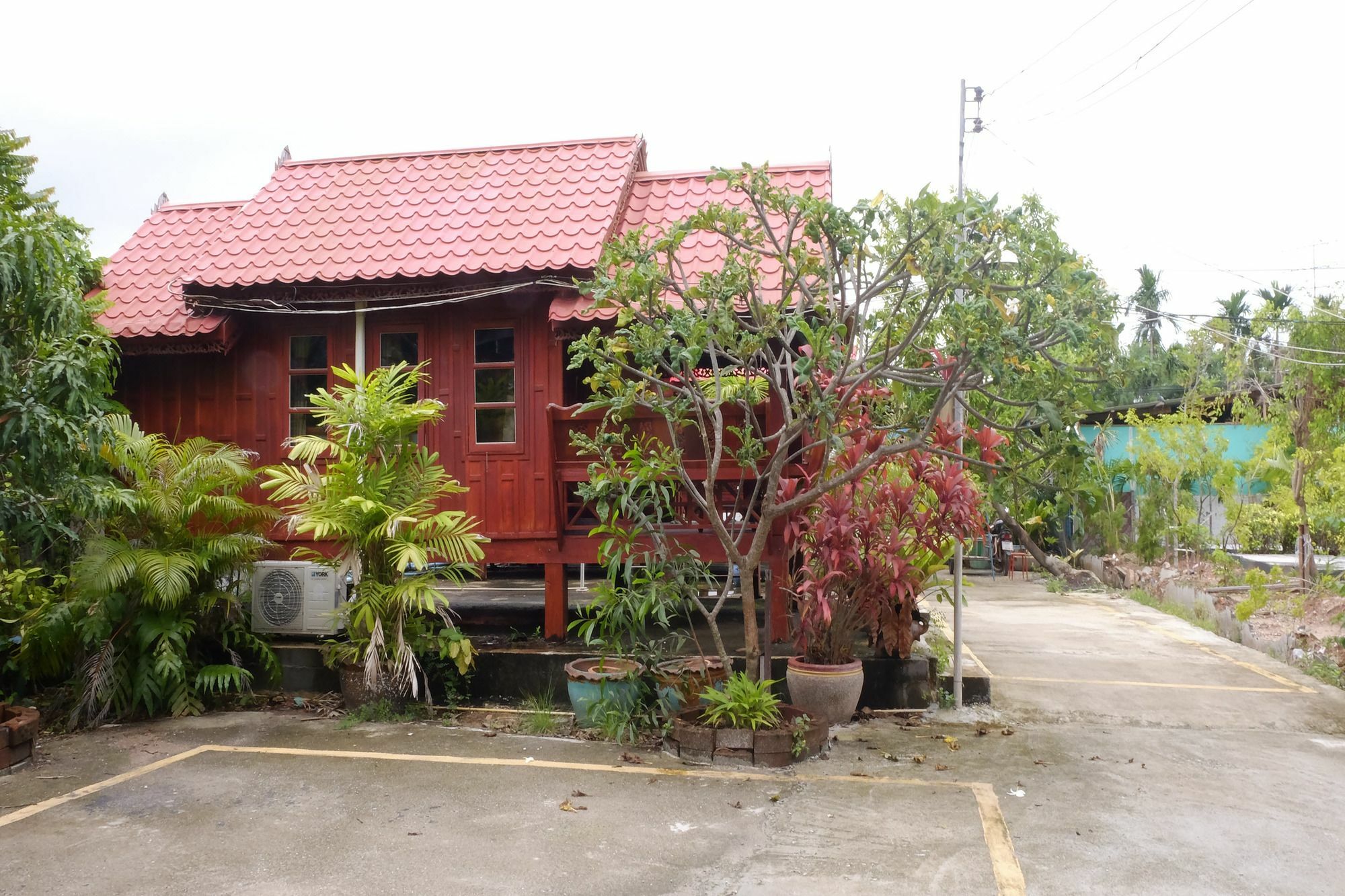 โรงแรมสุขสมใจ ระยอง ภายนอก รูปภาพ